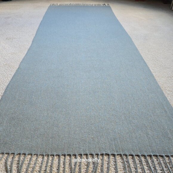 NWOT Insis Wool Scarf Oversized Sage Green - Picture 5 of 15